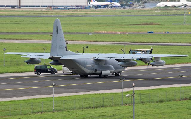 16-6511 — - usm kc-130j 166511 of cherry point north carolina at shannon 28/9/13.