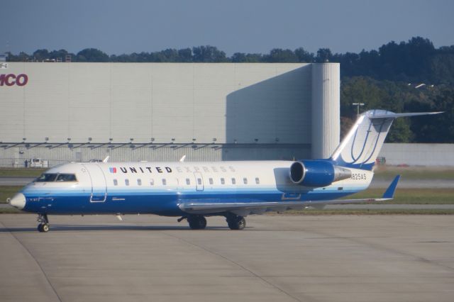 Canadair Regional Jet CRJ-100 (N825AS) - United Express CRJ-200 9/24/13