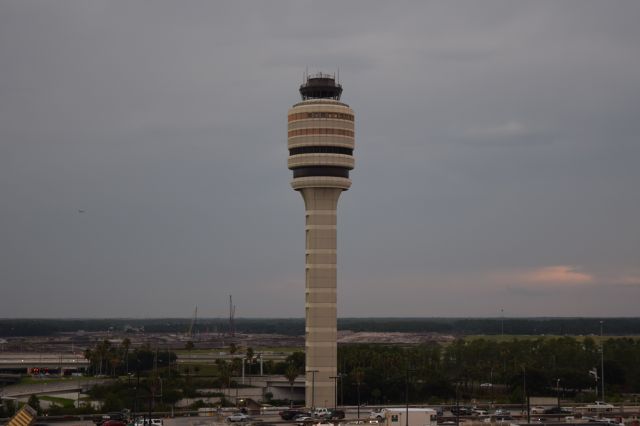 — — - Control Tower KMCO 20JUN15