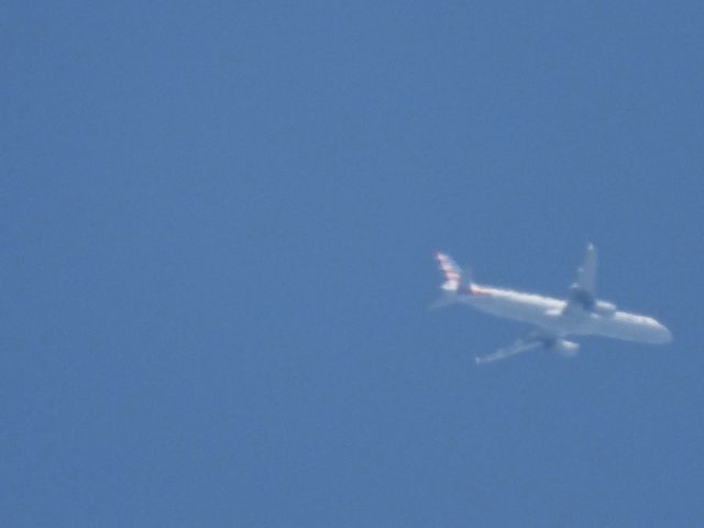 Airbus A321 (N575UW) - AAL629br /08/12/21