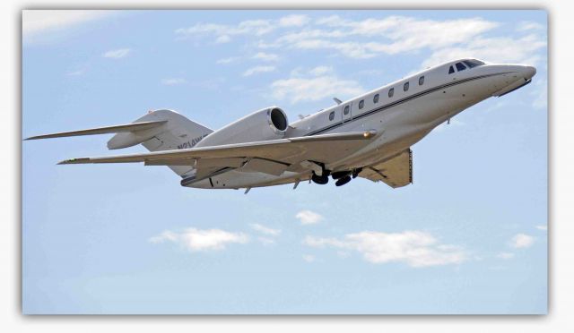 Cessna Citation X (N214WT)