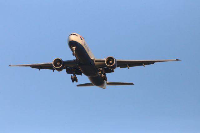 BOEING 777-300ER (G-STBB)