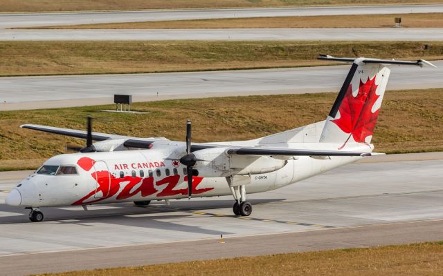 de Havilland Dash 8-300 (C-GHTA)