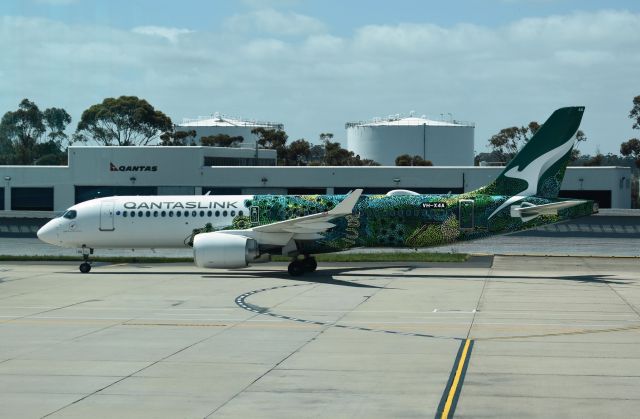 Airbus A220-300 (VH-X4A) - Qantaslink A220-371 (CS300) VH-X4A (msn 55253) at Melbourne Tullamarine on 19 October 2024.