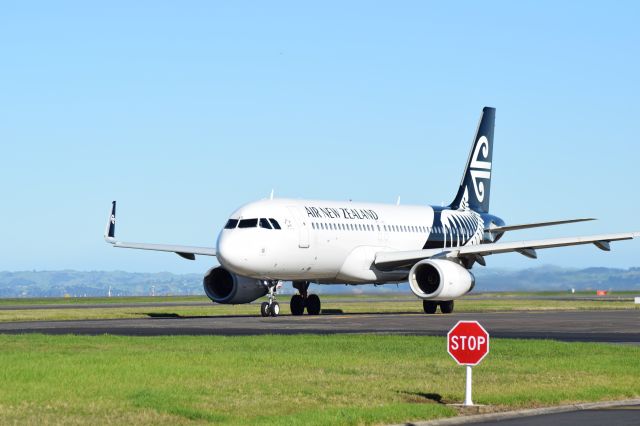 Airbus A320 (ZK-OXD) - Taxiing along taxiway A