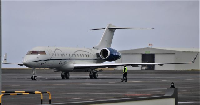 Bombardier Global Express (T7-EAGLE) - Santa Maria Island International Airport - LPAZ. 2022-04-08.