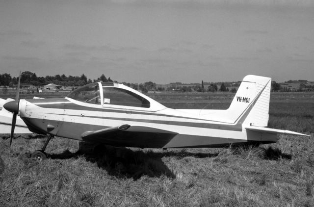 VH-MOI — - AESL 115-A1 - REG VH-MOI (CN 515) - MORWELL VIC. AUSTRALIA - YLTV (12/8/1979)