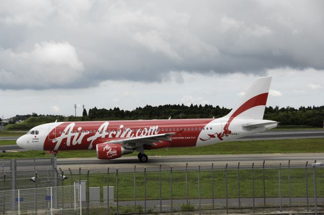 Airbus A320 (JA01AJ) - Taxi at Narita Intl Airport on 2012/08/18
