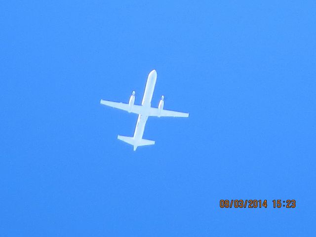 Saab 2000 (N814BB) - Saab 2000 from MOT to LFT over Baxter Springs KS (78KS) at 31k feet.