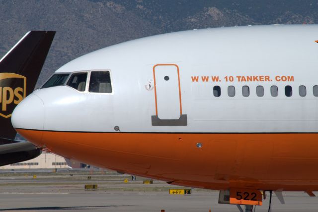 McDonnell Douglas DC-10 (N522AX)