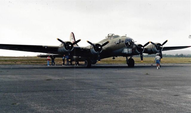 23-1909 — - Found a photo of the Collings Foundation B-17G "909".  The aircraft was at the Arcata Airport, Humboldt County, California, for a visit. I believe it was June, 2006.