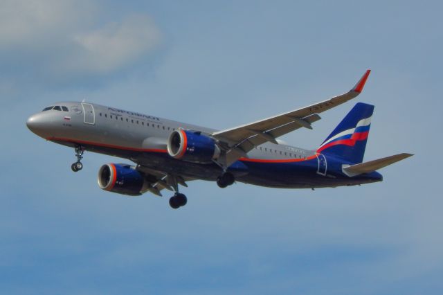 Airbus A320neo (RA-73731)