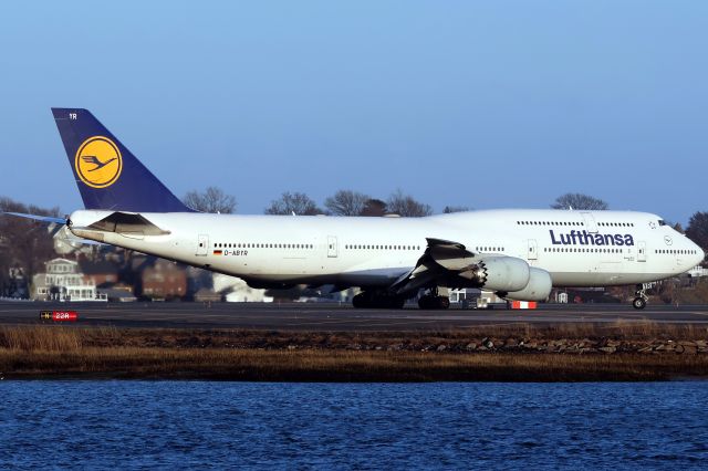 BOEING 747-8 (D-ABYR)