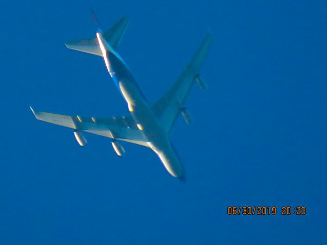 Boeing 747-400 (G-CIVB)