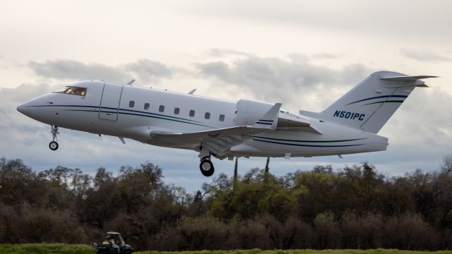 Canadair Challenger (N501PC) - Pepsi Challenger departing Modesto for San Jose