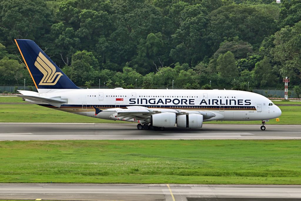 Airbus A380-800 (9V-SKS)
