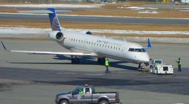 N159GJ — - A United Express (GoJet Airlines) CRJ 600 pulls away from the gate and prepares for departure at KALB.