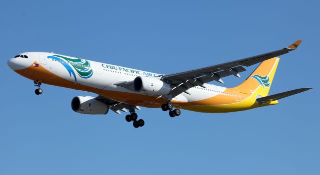Airbus A330-300 (RP-C3346) - Short Final To 16L