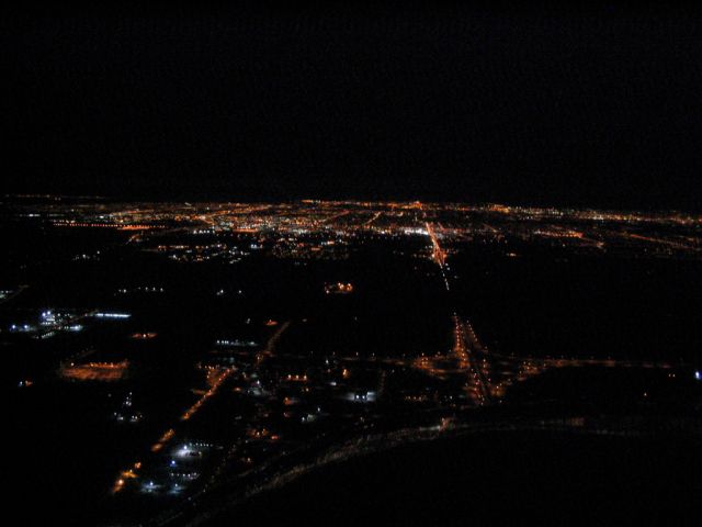 Cessna Skyhawk (C-GZHN) - Approaching Edmonton, AB city limits flying from CYBW to CYXD