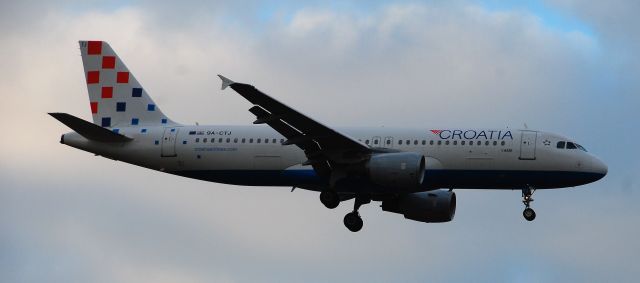 Airbus A320 (9A-CTJ) - Taken from T5 landing on 09L