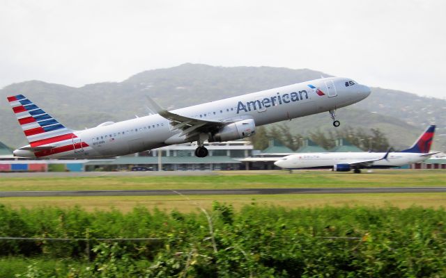 Airbus A321 (N164NN)