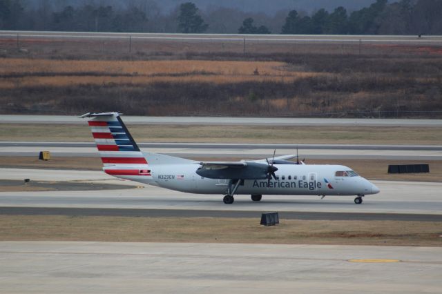 de Havilland Dash 8-300 (N329EN)