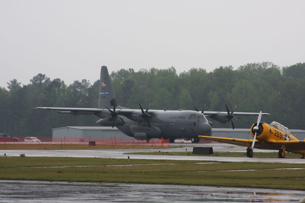 — — - HURRICANE HUNTERS TUSCALOOSA AIR SHOW 2009