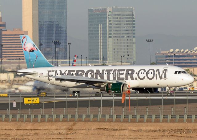 Airbus A320 (N223FR)