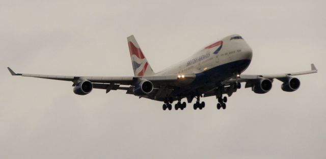 Boeing 747-400 (G-CIVE)