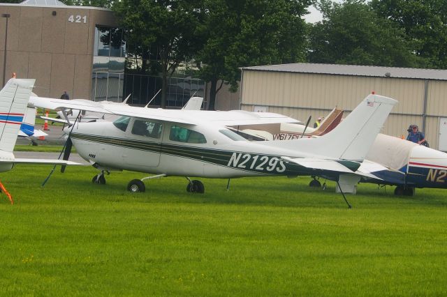 Cessna Centurion (N2129S)
