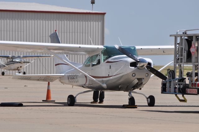 Cessna Skylane (N3662C)