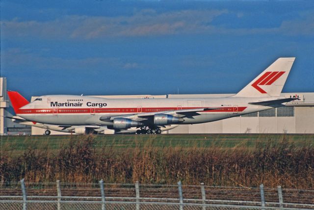 Boeing 747-200 (PH-MCE) - Departure at Narita Intl Airport Rwy34L on 2005/11/12