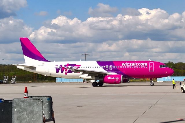 Airbus A320 (HA-LPL)
