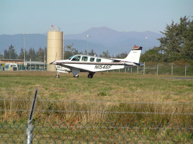 Beechcraft Bonanza (36) (N1546F) - Shot recorded 2004-11-17