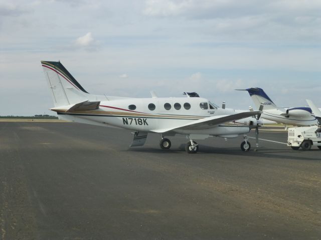 Beechcraft King Air 90 (N718K)