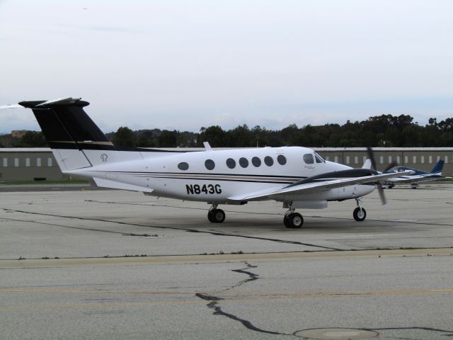 Beechcraft Super King Air 200 (N843G) - On ramp at Fullerton