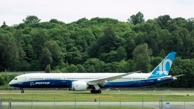 BOEING 787-10 Dreamliner (N562ZC)