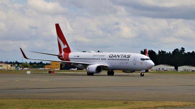 Boeing 737-800 (VH-VZI)