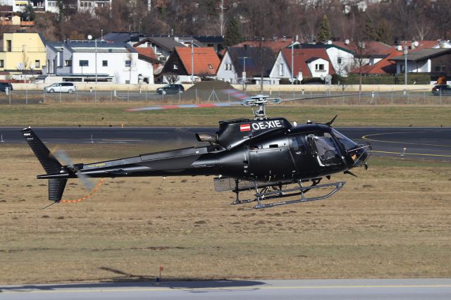 Eurocopter AS-350 AStar (OE-XIE)