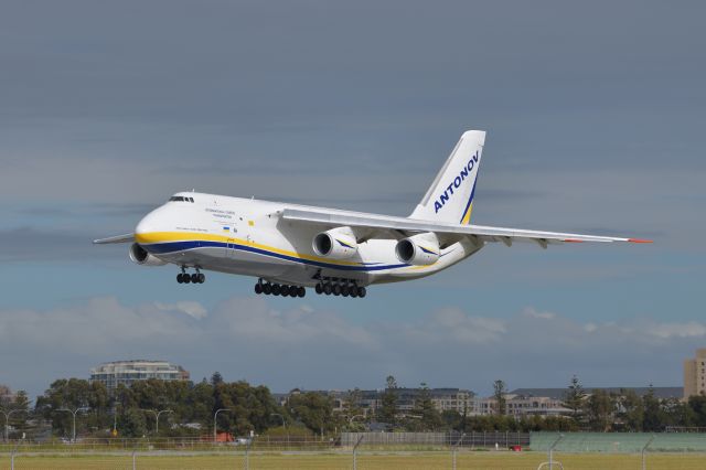 Antonov An-124 Ruslan (UR-82072) - Adelaide, South Australia, August 13, 2020. br /br /The sun broke through for a while and just at the right time as Flt ADB370F (Antonov Design Bureau) from Colombo, Sri Lanka came in on runway 05. 