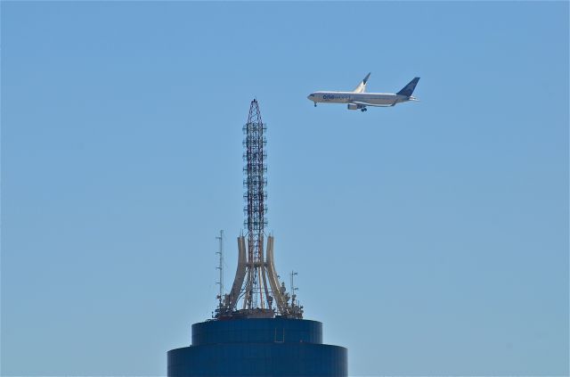 — — - Turning over WTC México City to finals into 05L Mexico City Intl.