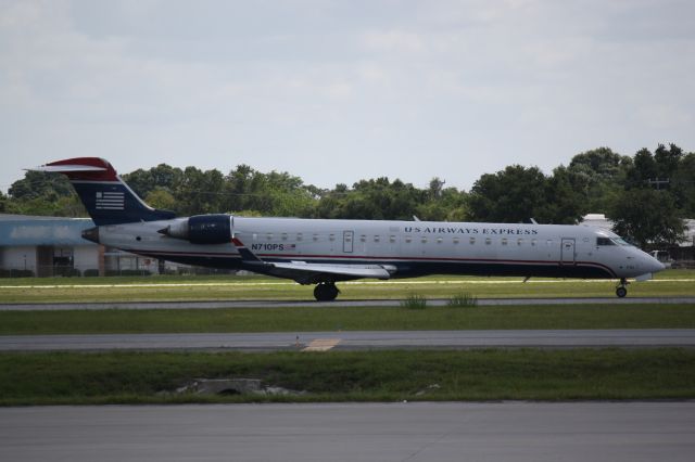 Canadair Regional Jet CRJ-700 (N710PS) - US Air Flight 2291 operated by PSA (N710PS) arrives at Sarasota-Bradenton International Airport following a flight from Charlotte-Douglas International Airport