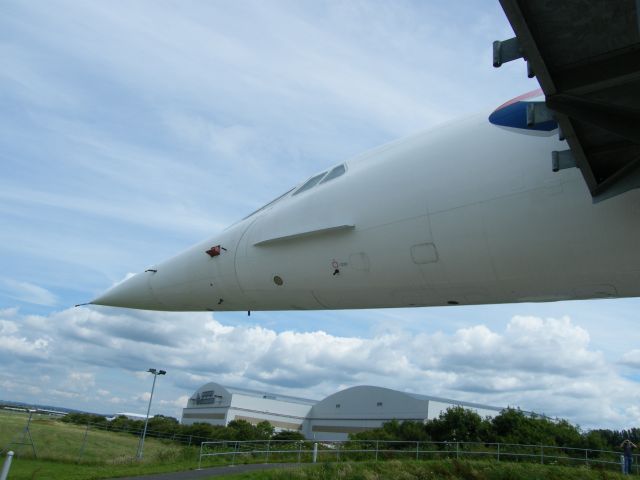 Aerospatiale Concorde (G-BOAF) - G-BOAF CONCORDE AT FILTON BRISTOL UK SHOWING FRONT OF PLANE AND COCKPIT 13/07/2008