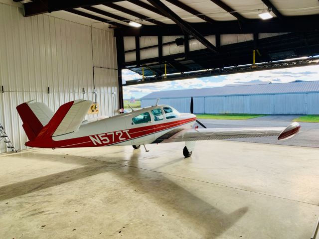 Beechcraft 35 Bonanza (N572T) - In the hanger at KPSK.