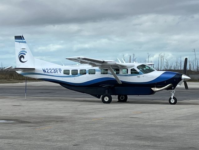 Cessna Caravan (N223FP)