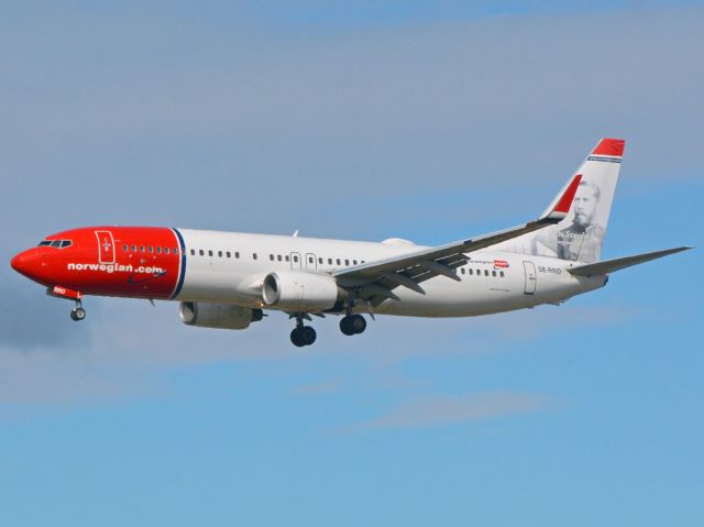 Boeing 737-800 (SE-RRO) - Kystvejen RWY22L