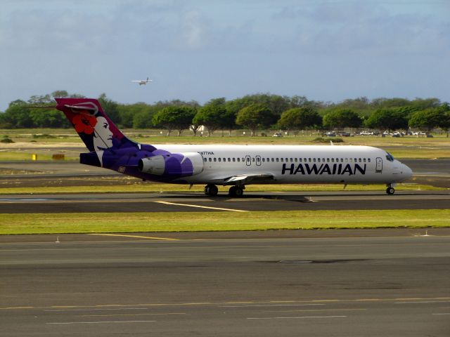 Boeing 717-200 (N477HA)