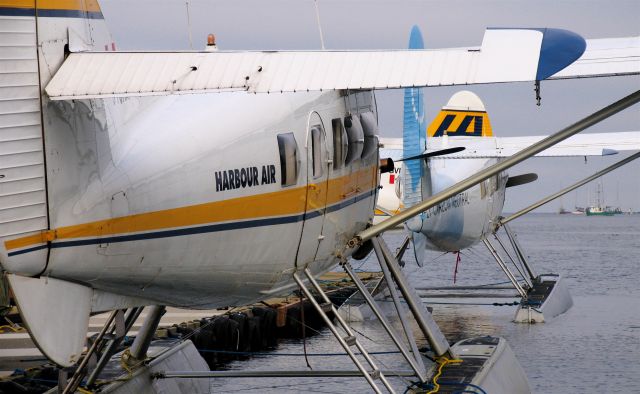 De Havilland Canada DHC-3 Otter (C-FJMA) - Port of NANAIMO, BC