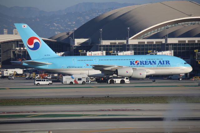Airbus A380-800 (HL7614)