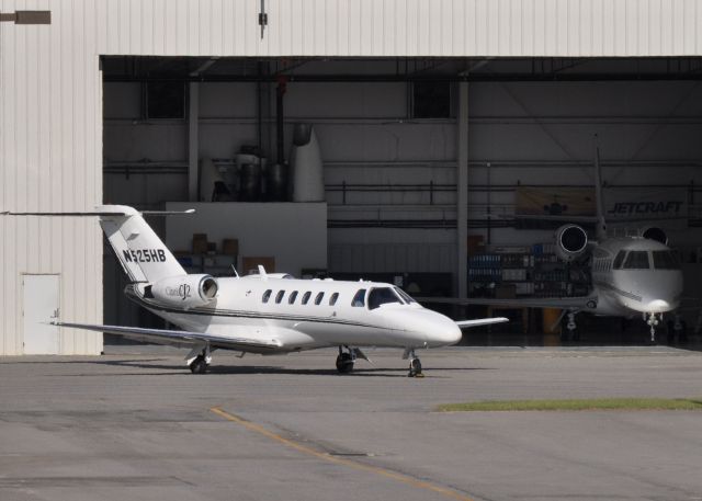 Cessna Citation CJ1 (N525HB)